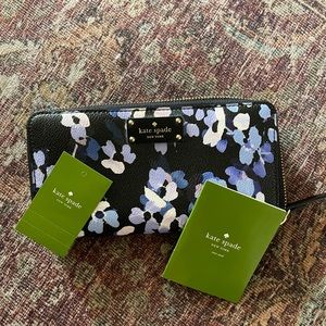 NWT Kate Spade Wallet